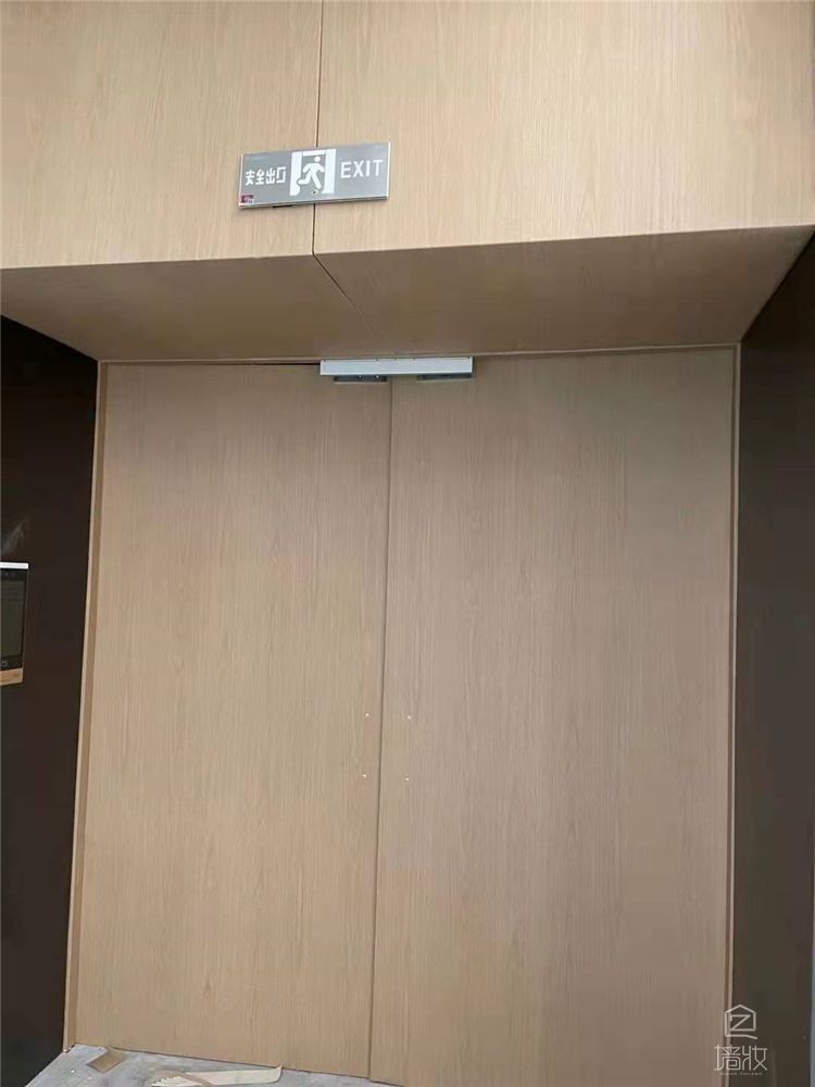 售樓部裝飾貼膜施工