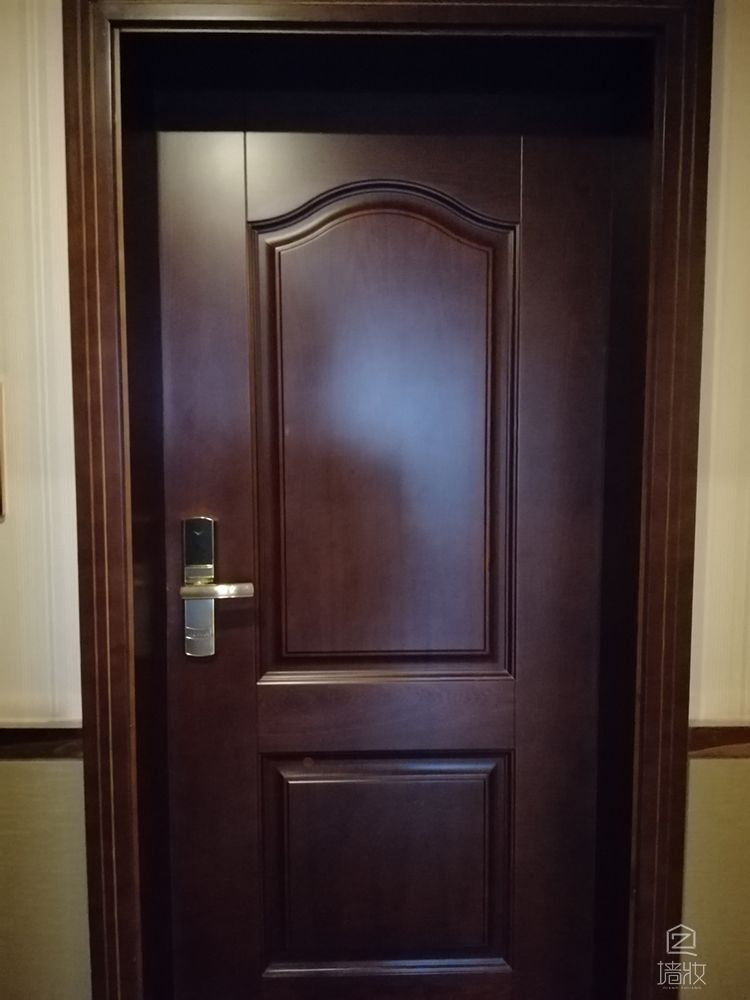 酒店翻新木紋膜裝飾貼膜翻新現場實拍-pvc裝飾貼膜