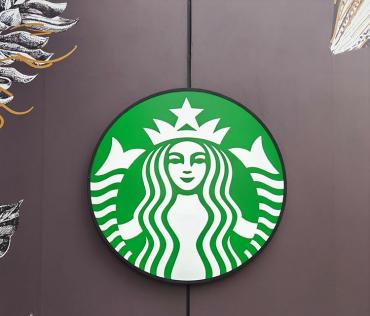 星巴克使用LG裝飾木紋膜裝修案例-pvc裝飾貼膜