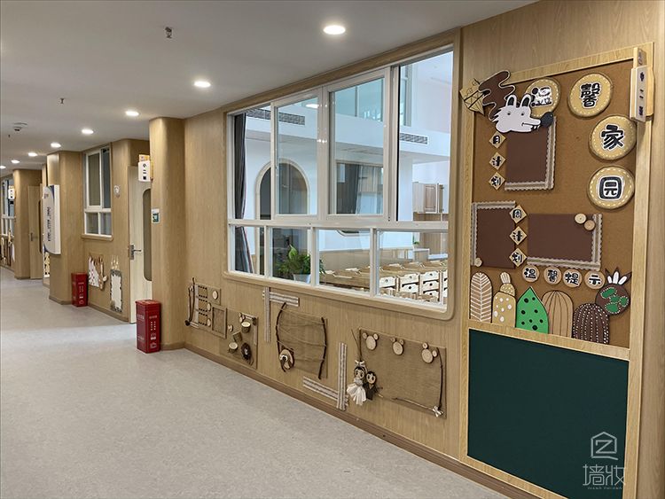 成都新都區一公益性幼兒園使用lg木紋裝飾貼膜案例